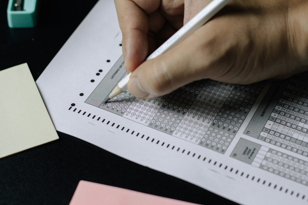 Matura z chemii 2025 - Najciekawsze przykłady zadań